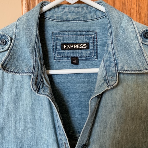 Express denim button down - Picture 2 of 4
